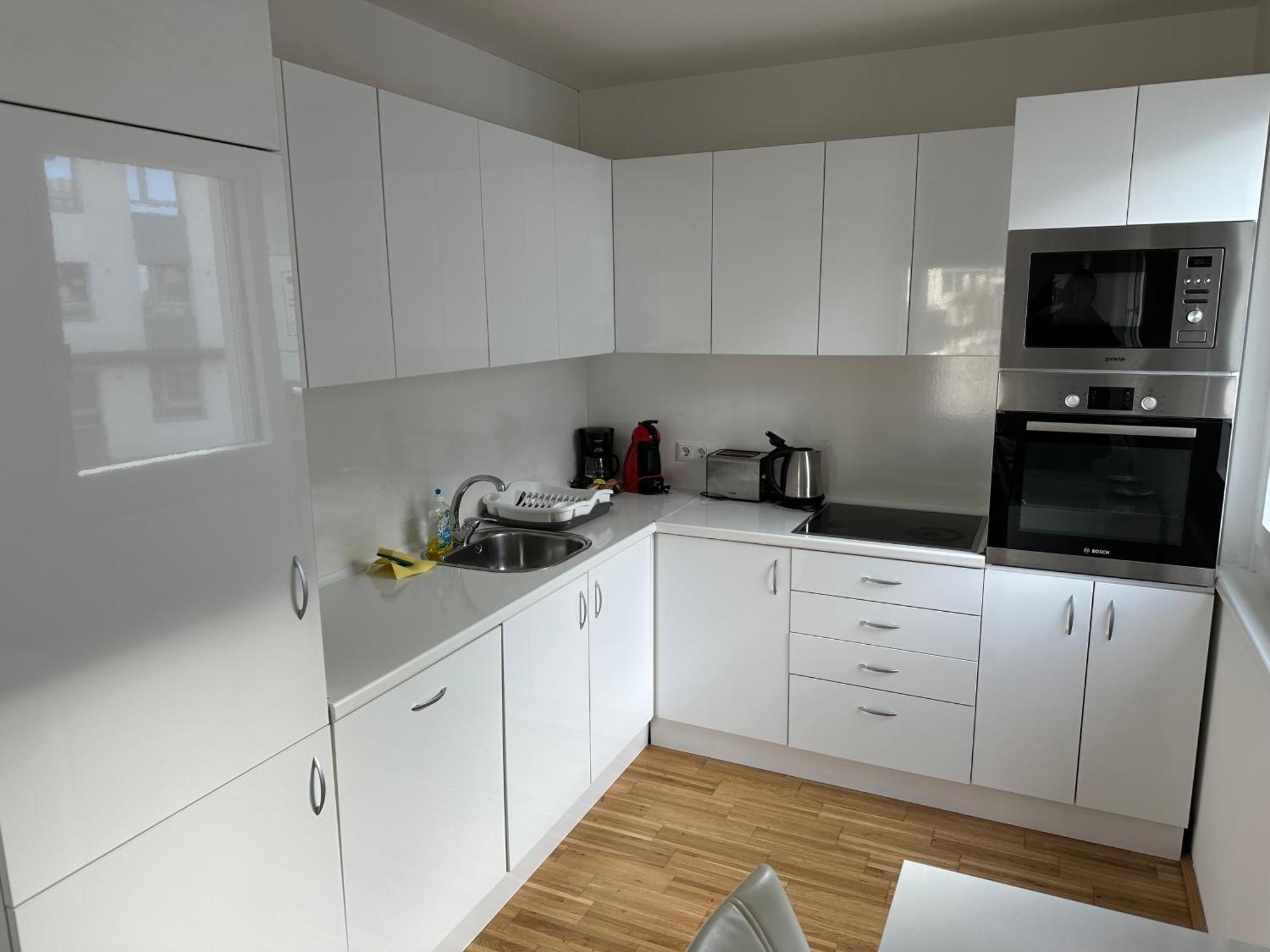 Hauptbahnhof Ferienwohnung Am Park Vienna Luaran gambar